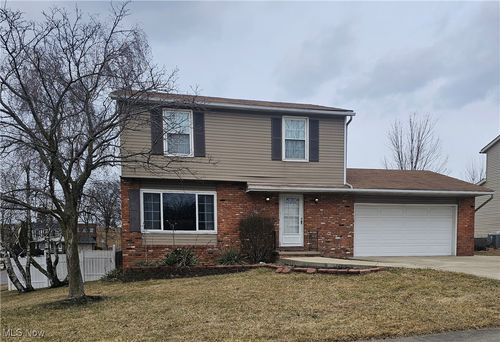 10300 Vienna Drive, Parma, OH, 44130 | Card Image