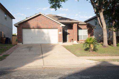 9305 Pioneer Forest Dr, Austin, TX, 78744-7952 | Card Image