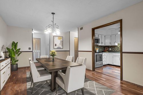apt-a9-3090 Lexington Ave N, Roseville, MN, 55113-1964 | Card Image