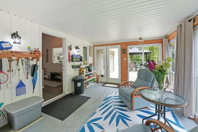 1093 Comak Cres, House other with 3 bedrooms, 2 bathrooms and 4 parking in Algonquin Highlands ON | Image 9