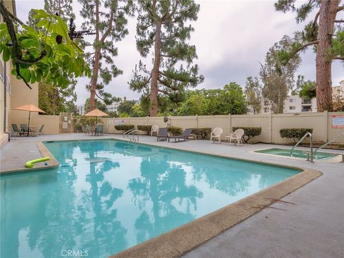 18-11138 Aqua Vista St, Studio City, CA, 91602-3180 | Card Image