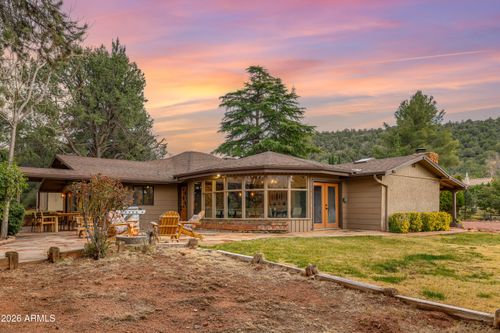 385 Rockridge Dr, Sedona, AZ, 86336-5784 | Card Image