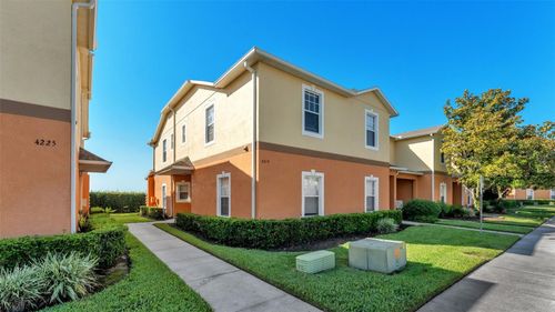 4219 Winding Vine Dr, LAKELAND, FL, 33812-2205 | Card Image