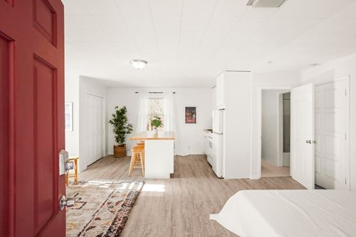 efficiency-215 Donna Dr, Madison, TN, 37115 | Card Image