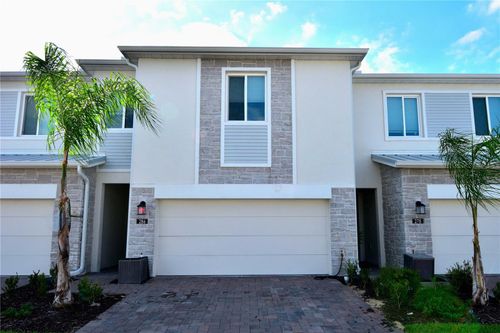 286 Bogey Dr, DAVENPORT, FL, 33896-7970 | Card Image