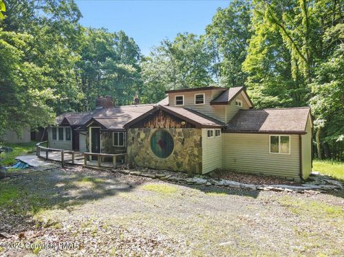 3126 Bear Swamp Road, East Stroudsburg, PA, 18302 | Card Image