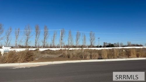 403&395 Birdie Thompson Dr, Idaho Falls, ID, 83401 | Card Image