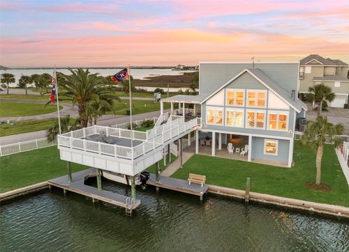 3401 Jolly Roger, Galveston, TX, 77554 | Card Image