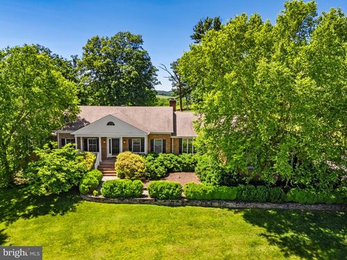 1310 Delaplane Grade Rd, UPPERVILLE, VA, 20184-1731 | Card Image