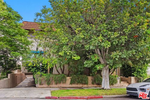 9-11836 Mayfield Ave, Los Angeles, CA, 90049-5793 | Card Image