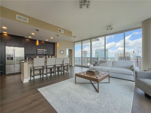 unit-2802-1080 Peachtree St Ne, Atlanta, GA, 30309-6840 | Card Image