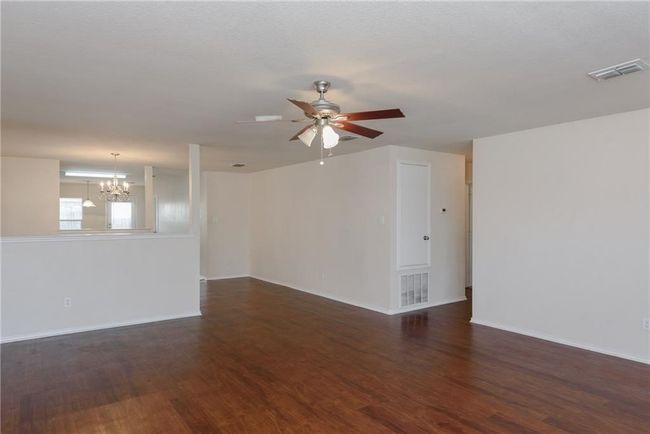 2913 Paddock Way, House other with 3 bedrooms, 2 bathrooms and null parking in Denton TX | Image 9