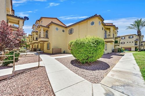 unit-7-5960 Palmilla St, North Las Vegas, NV, 89031-4144 | Card Image
