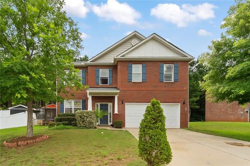 12148 Flannery Ln, Hampton, GA, 30228-3213 | Card Image