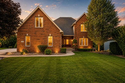 10730 Erie Dr, Crown Point, IN, 46307 | Card Image