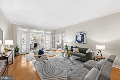 206-4700 Connecticut Ave Nw, WASHINGTON, DC, 20008-5611 | Card Image