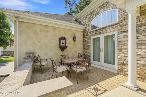 6 Minot Light Ct, Barnegat, NJ, 08005-3377 | Card Image