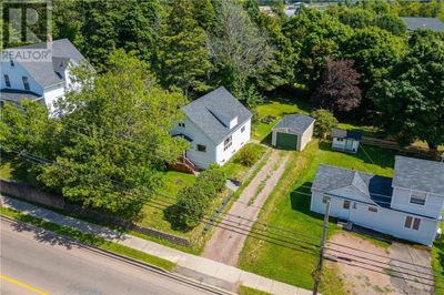 205 Main St, House other with 3 bedrooms, 2 bathrooms and null parking in Sackville NB | Image 3