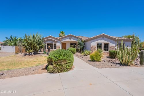 21236 E Pummelos Rd, Queen Creek, AZ, 85142-5099 | Card Image