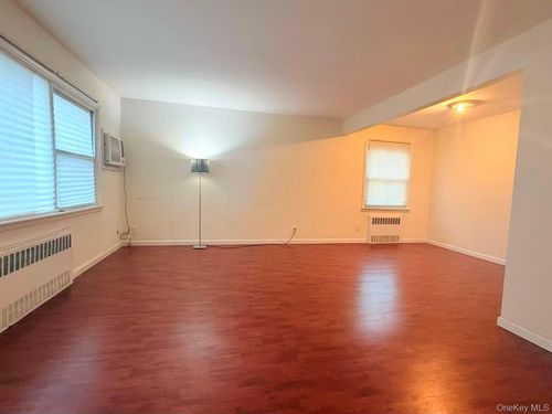 6124 228th Street, New York, NY, 11364 | Card Image