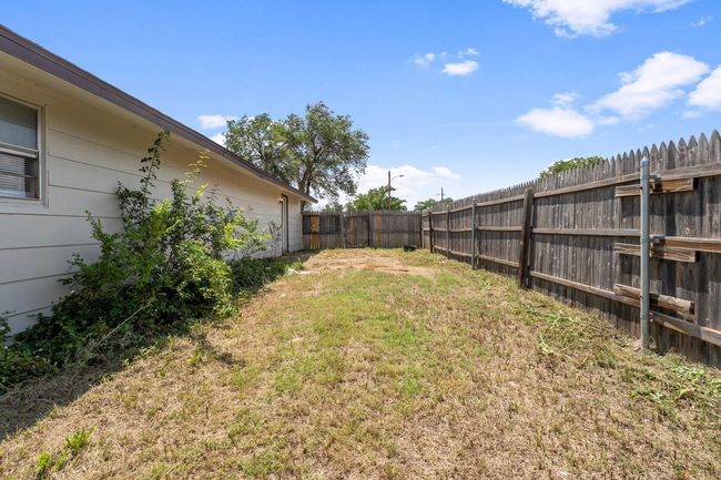 1320 Dallas St, House other with 3 bedrooms, 1 bathrooms and null parking in Plainview TX | Image 21