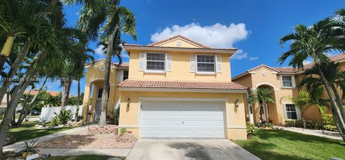 1071 Nw 188th Ave, Pembroke Pines, FL, 33029 | Card Image