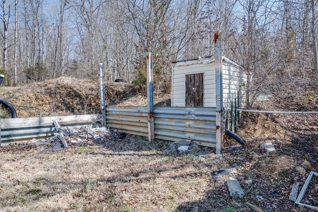 4460 Bold Springs Rd, House other with 2 bedrooms, 1 bathrooms and 6 parking in Mc Ewen TN | Image 27