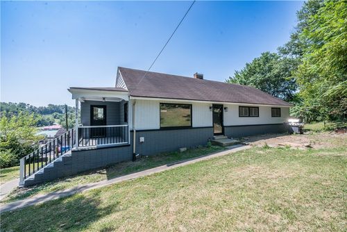 10780 Old Trail Rd, North Huntingdon, PA, 15642-2071 | Card Image