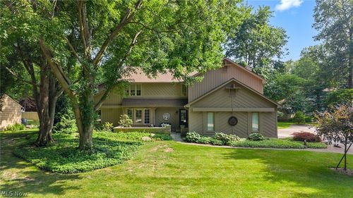 32573 Schooner Ct, Avon Lake, OH, 44012-2106 | Card Image