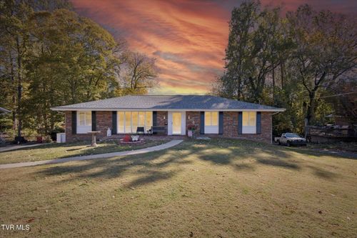 107 Dogwood Ln, Johnson City, TN, 37604-3101 | Card Image