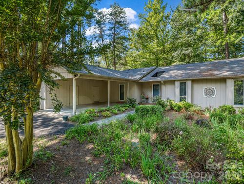 55 Diamond Ridge Ln, Columbus, NC, 28722-5463 | Card Image