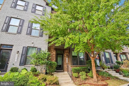 22305 Seabring Terrace, ASHBURN, VA, 20148 | Card Image