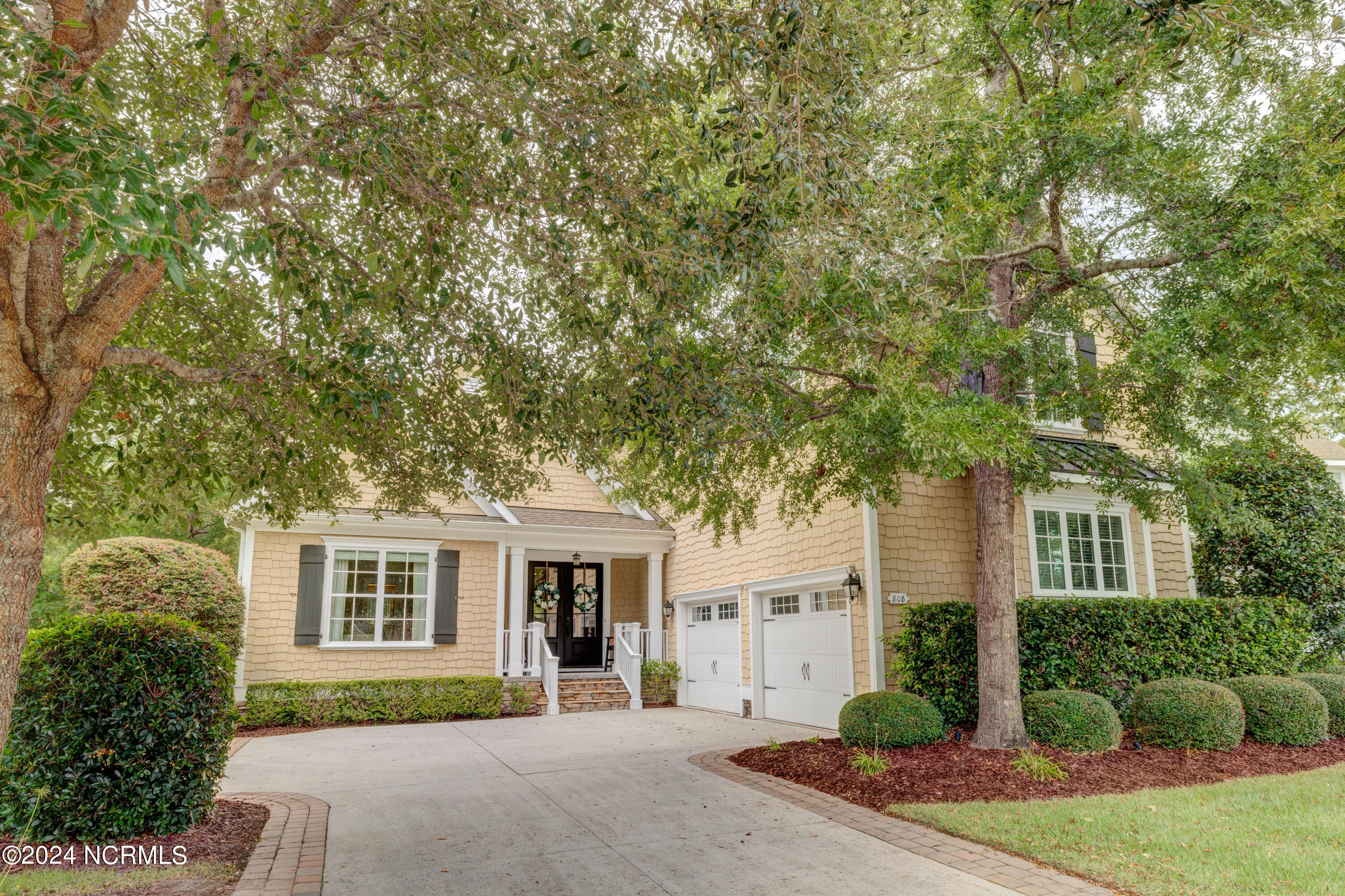 Bedminister Ln, Wilmington, NC 28405