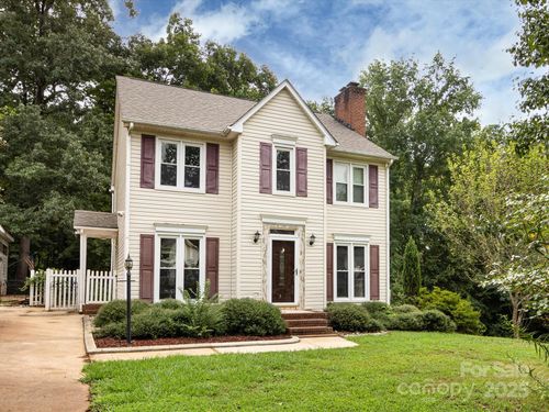 207 Crossing Ave, Belmont, NC, 28012-9544 | Card Image
