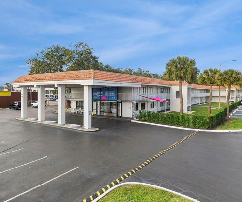 1-206-5367 W Irlo Bronson Memorial Highway, KISSIMMEE, FL, 34746 | Card Image