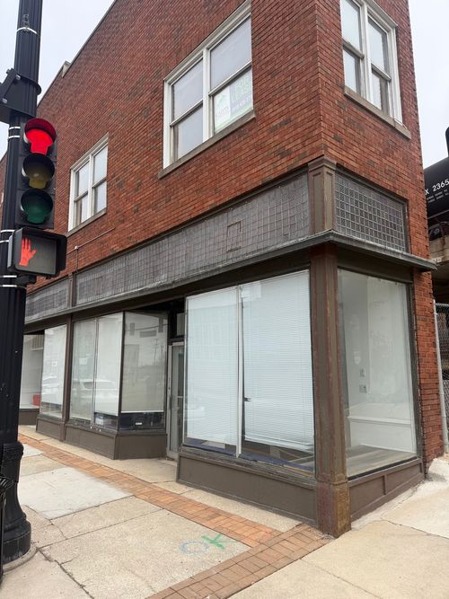 82-84 S Broadway, Aurora, IL, 60505-3326 | Card Image