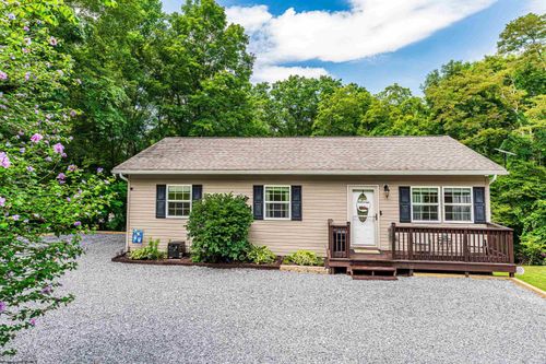 1997 Point Marion Rd, Morgantown, WV, 26508-1449 | Card Image