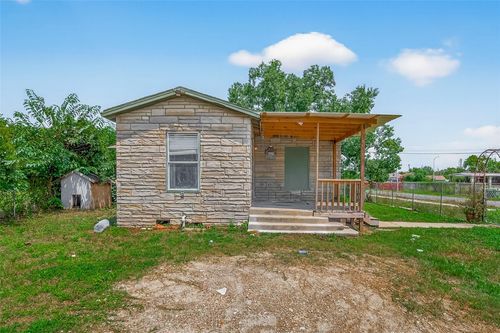 225 Armstrong St, Houston, TX, 77029-4803 | Card Image