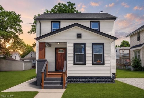 2615 Leland Ave, Akron, OH, 44312-2550 | Card Image
