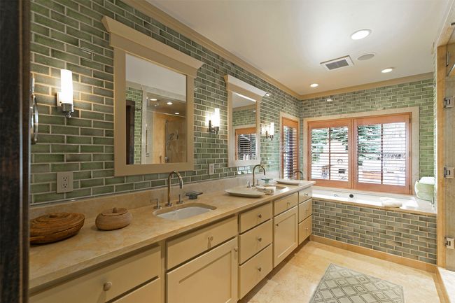 344 Chief Joseph Trl, House other with 5 bedrooms, 7 bathrooms and null parking in Darby MT | Image 33