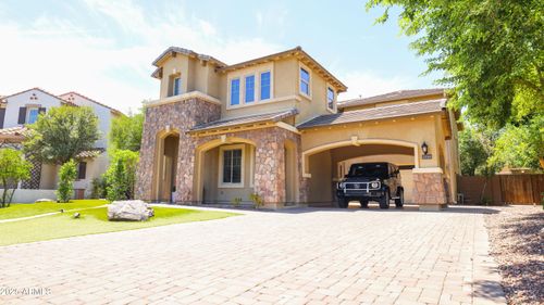 2754 S Quinn Ave, Gilbert, AZ, 85295-2376 | Card Image