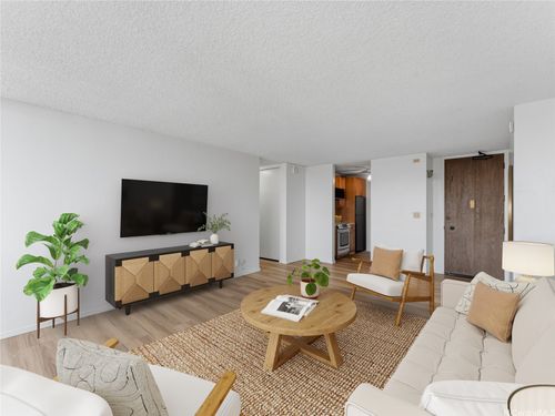 22l-98-500 Koauka Loop, Aiea, HI, 96701 | Card Image