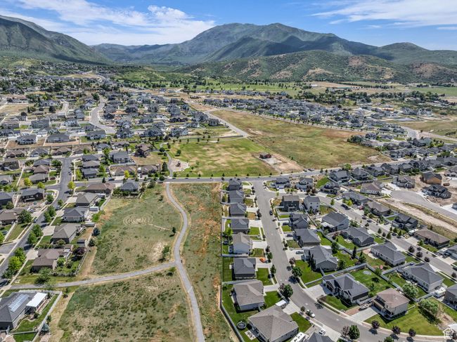 1226 N Horizon View Loop, House other with 5 bedrooms, 3 bathrooms and 4 parking in Elk Ridge UT | Image 29