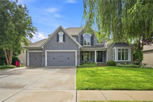 9309 W 156th Pl, Overland Park, KS, 66221-9313 | Card Image