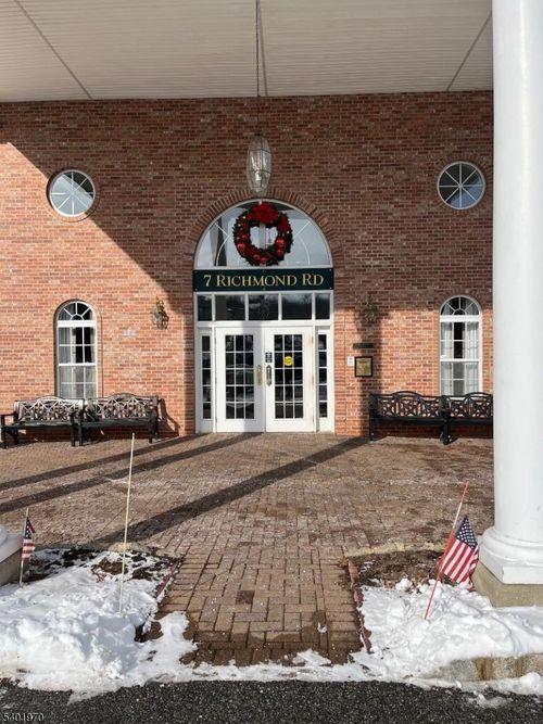 306-7306 Richmond Rd, West Milford, NJ, 07480-5126 | Card Image