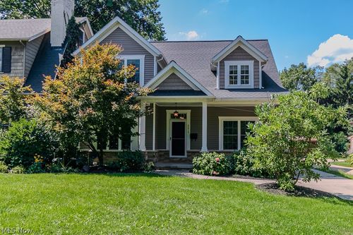 2218 S Overlook Rd, Cleveland Heights, OH, 44106-3105 | Card Image