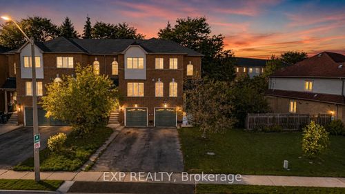 123 Brickyard Way, Brampton, ON, L6V4M2 | Card Image
