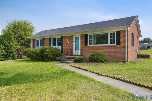7390 Brandy Creek Dr, Mechanicsville, VA, 23111-4444 | Card Image