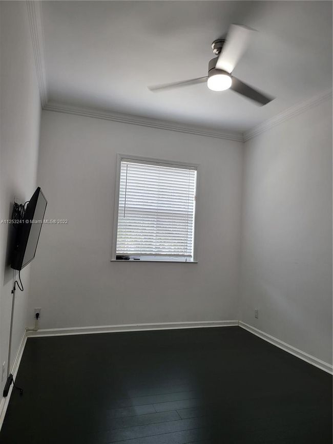 UNIT-35 - 545 Sw 18 Th Ave, Townhouse with 3 bedrooms, 3 bathrooms and null parking in Fort Lauderdale FL | Image 37