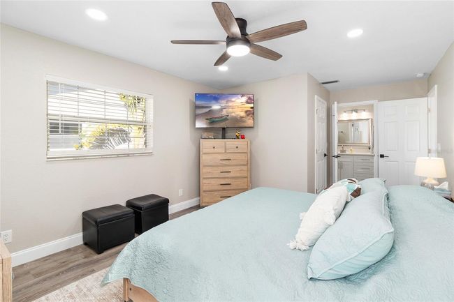 6518 Senegal Palm Way, House other with 3 bedrooms, 2 bathrooms and null parking in APOLLO BEACH FL | Image 14